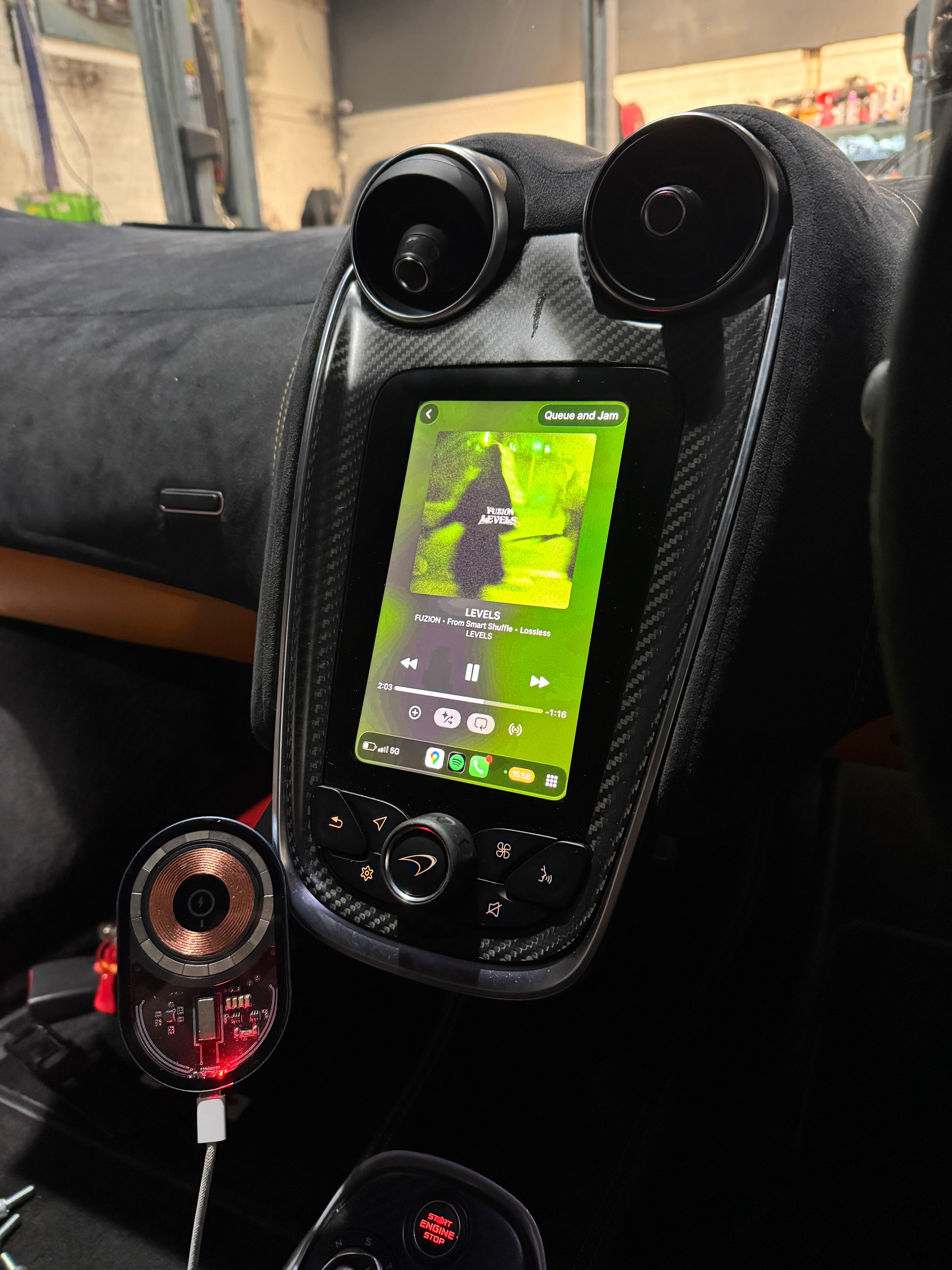 McLaren Apple CarPlay (Multiple Option)