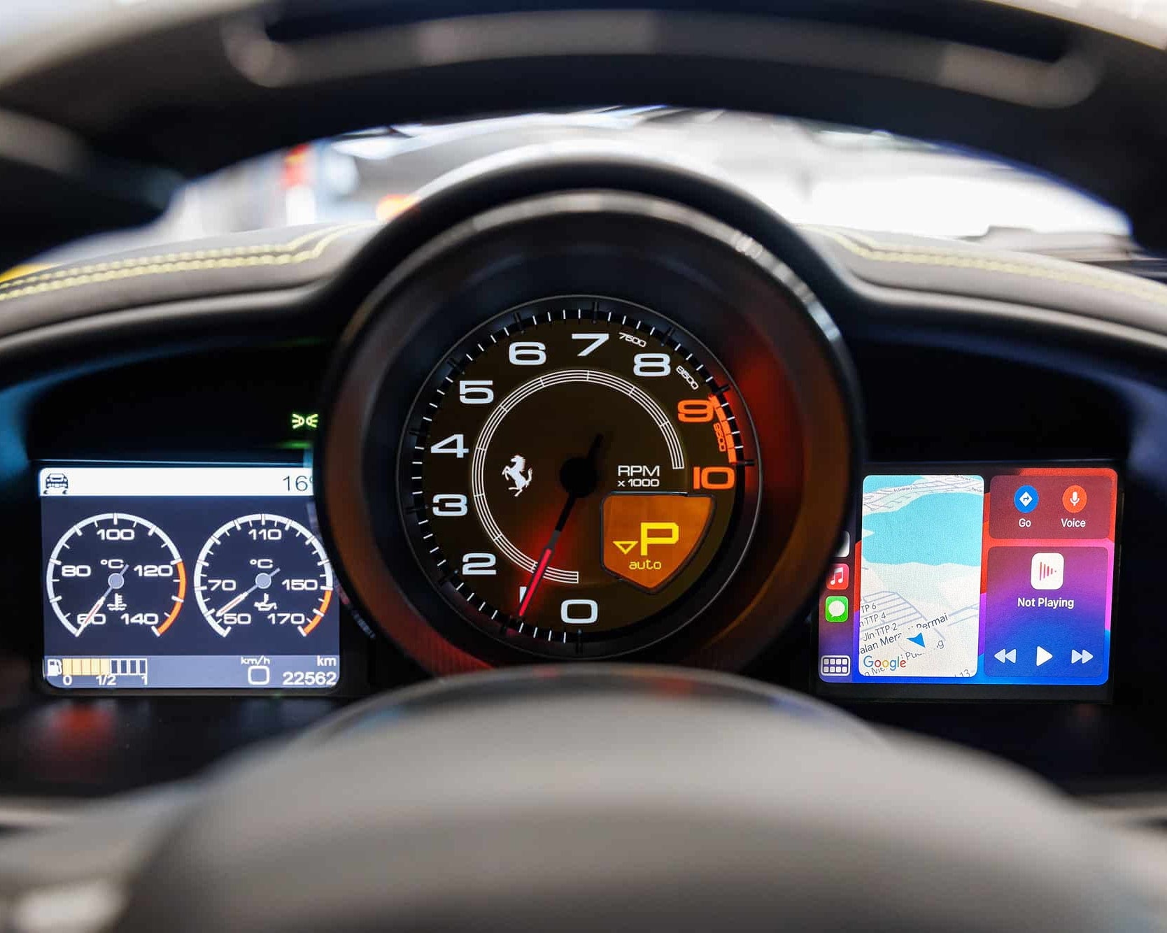Ferrari Apple Carplay (Multiple option) – 12K Retrofits